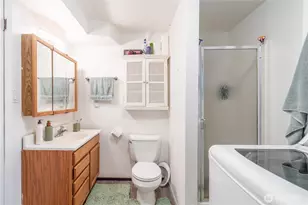 11642 SE 323rd Pl, Auburn, WA 98092 - Photo 23