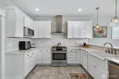 3406 W 2nd Street, Anacortes, WA 98221 - Photo 15