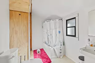 817 W 13th St, Port Angeles, WA 98363 - Photo 19