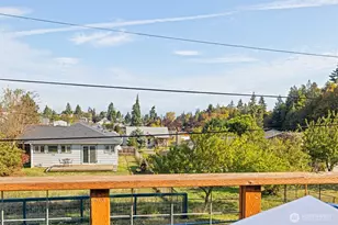 817 W 13th St, Port Angeles, WA 98363 - Photo 25