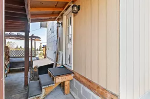 817 W 13th St, Port Angeles, WA 98363 - Photo 7