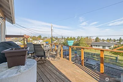 817 W 13th Street, Port Angeles, WA 98363 - Photo 23