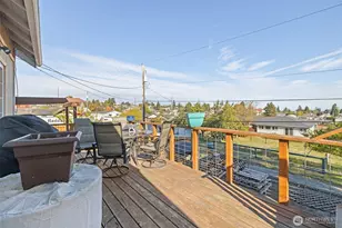 817 W 13th St, Port Angeles, WA 98363 - Photo 23