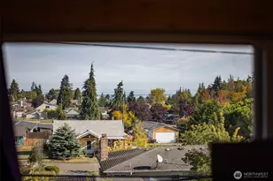 817 W 13th St, Port Angeles, WA 98363 - Photo 31