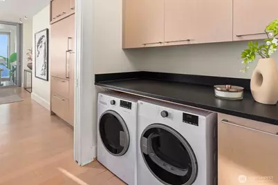 1521 2nd Avenue #2804, Seattle, WA 98101 - Photo 13