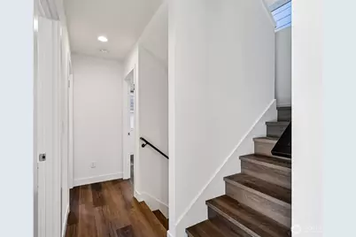 5259 Brooklyn Avenue NE, Seattle, WA 98105 - Photo 17