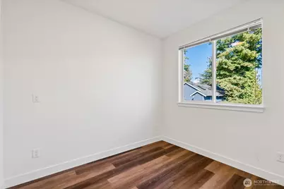 5259 Brooklyn Avenue NE, Seattle, WA 98105 - Photo 21