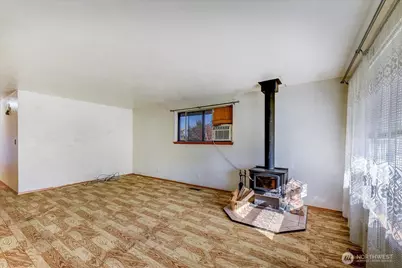 1025 E 53rd Street, Tacoma, WA 98404 - Photo 3