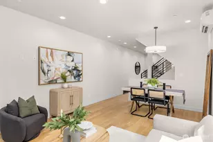 1108 C 34th Ave, Seattle, WA 98122 - Photo 9