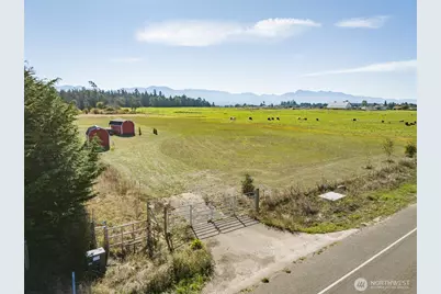 982 E Anderson Road, Sequim, WA 98382 - Photo 17