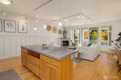 144 Hall Brothers Loop NW #101, Bainbridge Island, WA 98110 - Photo 9