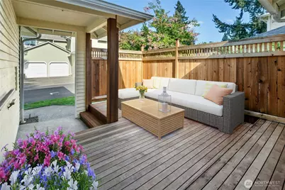 15865 Northup Way #41, Bellevue, WA 98008 - Photo 5