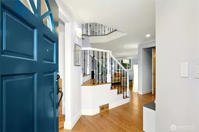 15865 Northup Way #41, Bellevue, WA 98008 - Photo 7