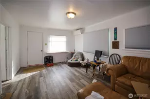 2735 Wishkah Rd, Aberdeen, WA 98520 - Photo 3