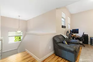 23124 NE 8th Pl, Sammamish, WA 98074 - Photo 17