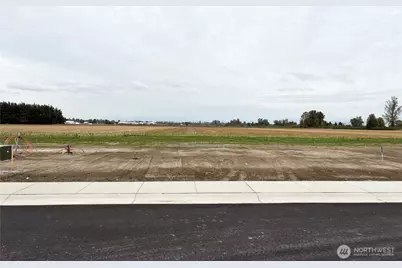 400 W 4th Street, Everson, WA 98247 - Photo 1