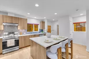 1722 NW 60th St, Seattle, WA 98107 - Photo 7