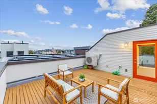 1722 NW 60th St, Seattle, WA 98107 - Photo 3