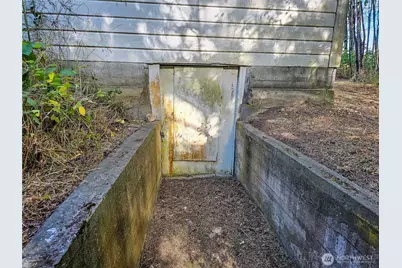 4200 Sharpe Lane, Anacortes, WA 98221 - Photo 23