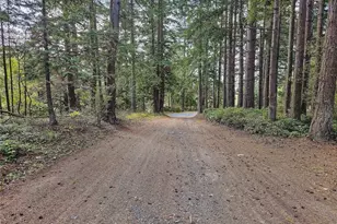 4200 Sharpe Ln, Anacortes, WA 98221 - Photo 33