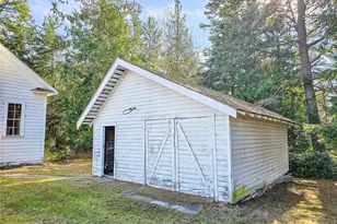 4200 Sharpe Ln, Anacortes, WA 98221 - Photo 29