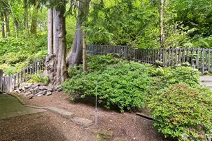 5019 E Mercer Way, Mercer Island, WA 98040 - Photo 23