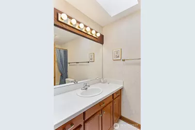 5019 E Mercer Way, Mercer Island, WA 98040 - Photo 17