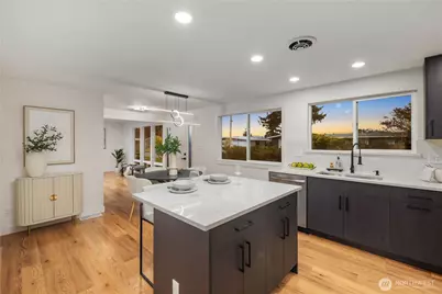 16802 NE 6th Place, Bellevue, WA 98008 - Photo 13