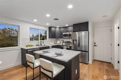 16802 NE 6th Place, Bellevue, WA 98008 - Photo 11