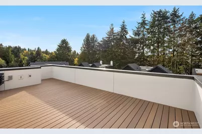 10827 11th Avenue NE, Seattle, WA 98125 - Photo 19