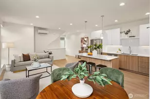 10827 11th Ave NE, Seattle, WA 98125 - Photo 9