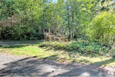 241 E Ritz Drive, Shelton, WA 98584 - Photo 11