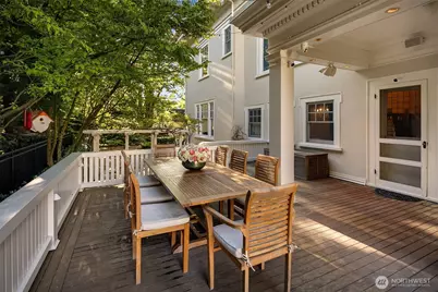 1409 E Prospect Street, Seattle, WA 98112 - Photo 17