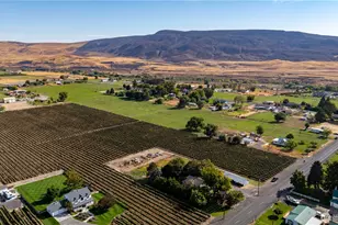 10901 N Pioneer Rd, Prosser, WA 99350 - Photo 5