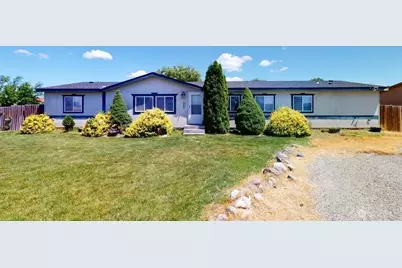 97 Columbia Road, Burbank, WA 99323 - Photo 1