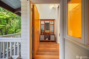 4712 SW Brace Point Dr, Seattle, WA 98136 - Photo 7