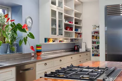 4712 SW Brace Point Drive, Seattle, WA 98136 - Photo 17