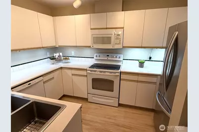 11130 SE 208th Street #A204, Kent, WA 98031 - Photo 11