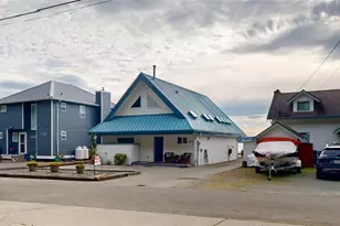 14028 Evergreen Way, Stanwood, WA 98292 - Photo 3