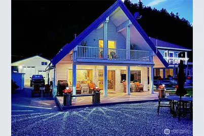 14028 Evergreen Way, Stanwood, WA 98292 - Photo 1