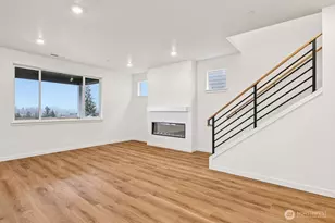 613 103rd Ct SE, Lake Stevens, WA 98258 - Photo 3