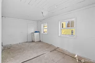 20310 NW Cedar Ln, Poulsbo, WA 98370 - Photo 13