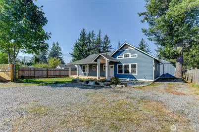 235 8th St, Gold Bar, WA 98251 - Photo 3