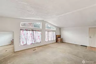 8811 Overlook Circle NE, Bremerton, WA 98312 - Photo 9