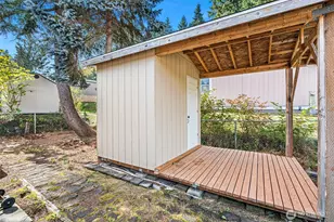 8811 Overlook Circle NE, Bremerton, WA 98312 - Photo 13