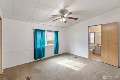 8811 Overlook Circle NE #71, Bremerton, WA 98312 - Photo 3