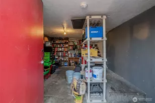 221 Okanogan Ave, Wenatchee, WA 98801 - Photo 17