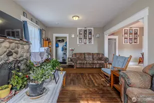 221 Okanogan Ave, Wenatchee, WA 98801 - Photo 9