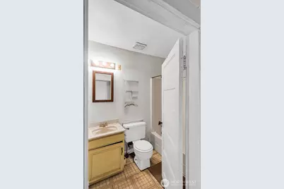 5727 Lombard Avenue, Everett, WA 98203 - Photo 13