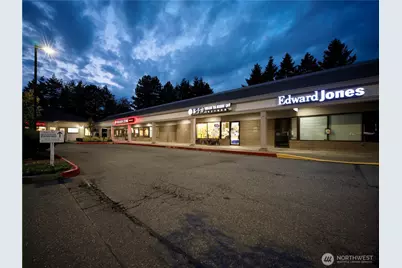 1580 NW Gilman Boulevard #D5, Issaquah, WA 98027 - Photo 1